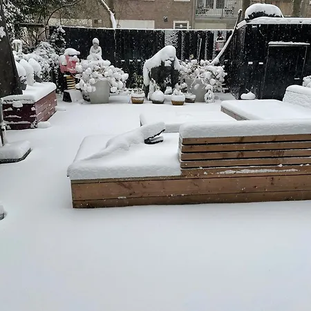 Beautiful With Asian Style Bedroom Near Rai & Center Amsterdam