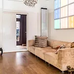 Beautiful With Asian Style Bedroom Near Rai & Center