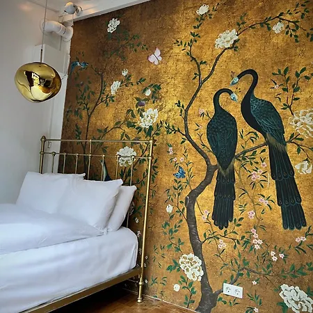 Beautiful With Asian Style Bedroom Near Rai & Center Bed and breakfast