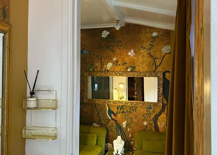 Bed & Breakfast Beautiful With Asian Style Bedroom Near Rai & Center 4*