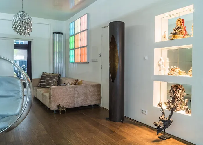 Beautiful With Asian Style Bedroom Near Rai & Center Bed & Breakfast