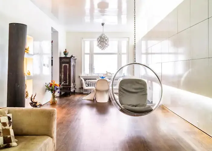 Beautiful With Asian Style Bedroom Near Rai & Center